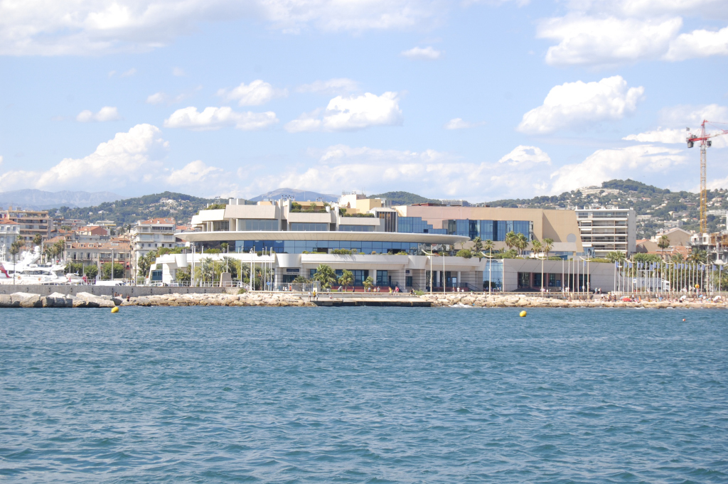 Palais de la Musique et des Congrès (Convention & Exhibition Centre)