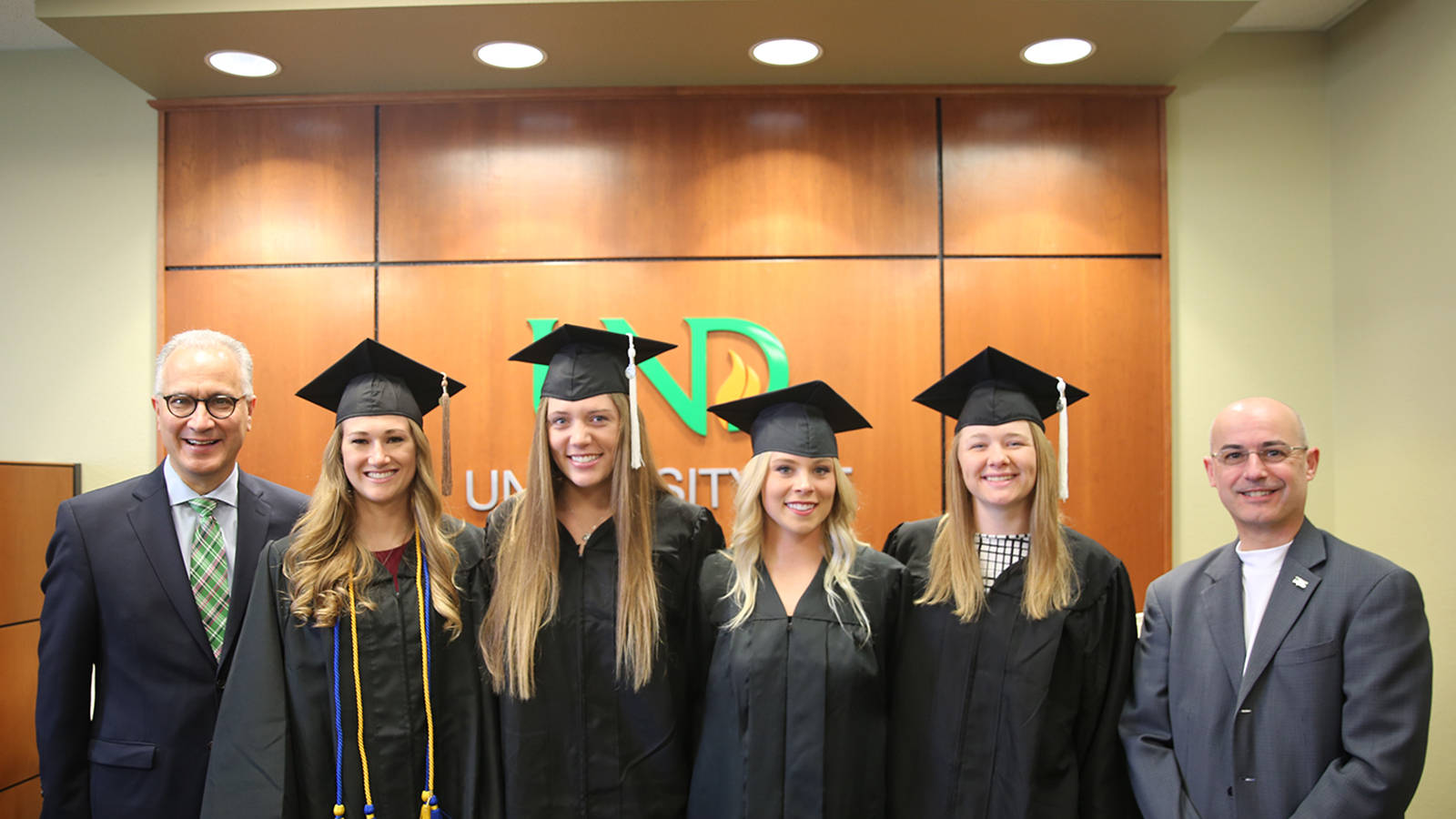 Jerry and Marie Topp Family Deans Emerging Leaders Scholarship