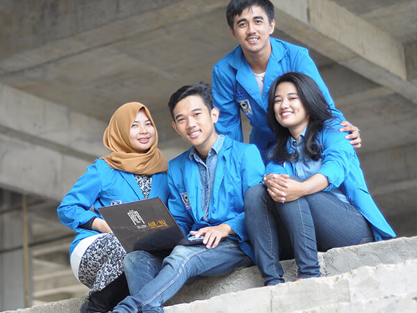 Skoolvilles Scholarship for Exemplary International Students