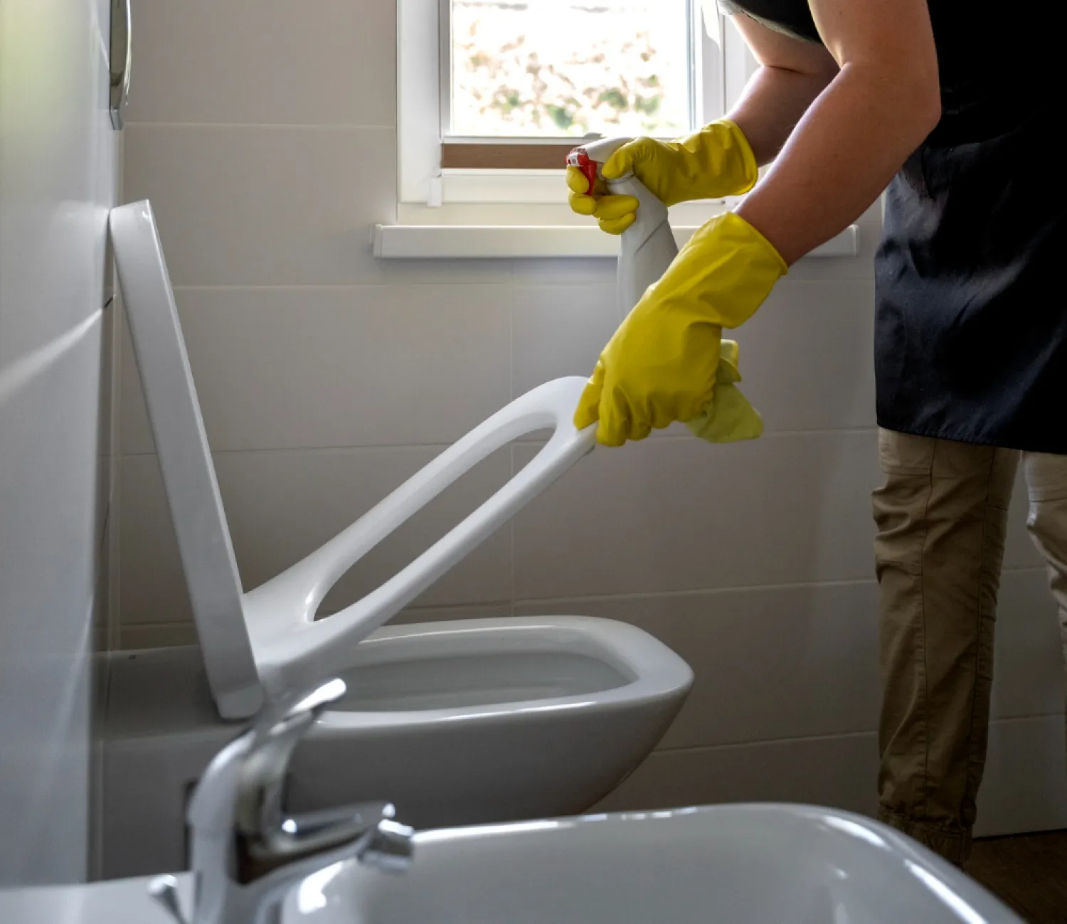Bathroom Cleaning (more than 35 sq. ft.)