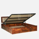 Solid wood bed with elegant headboard design - Image 3