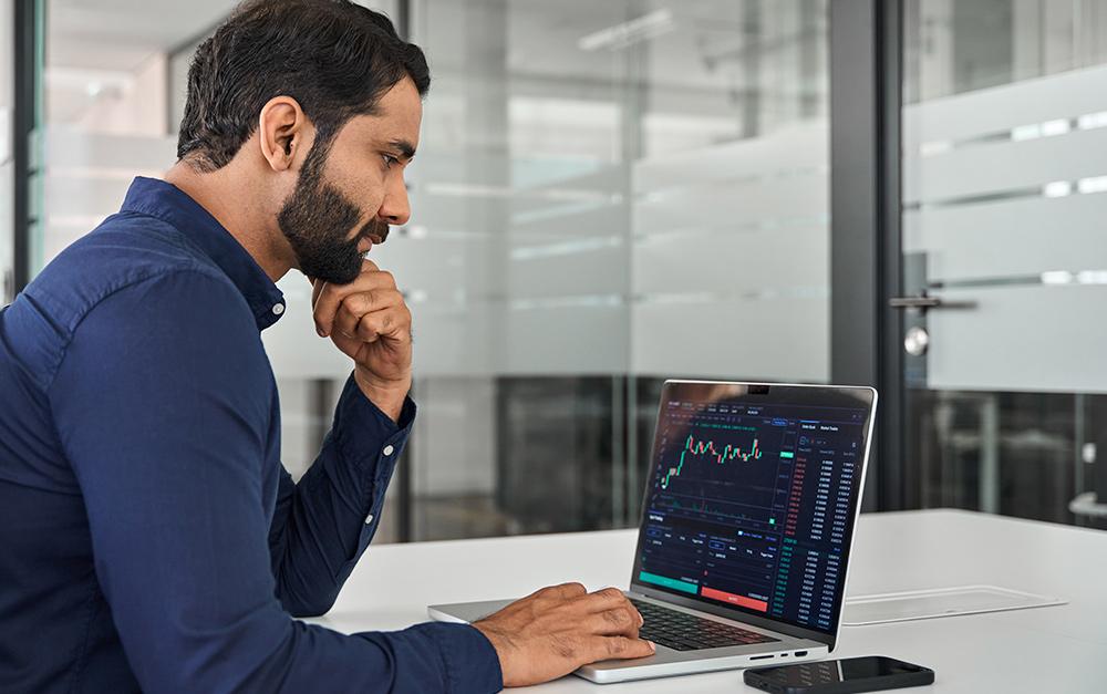 How to Choose the Right Trading Broker: Key Factors Every Trader Should Consider