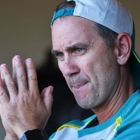 Cricket Australia denies 'fiery' Langer contract talks
