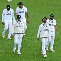 Would have got couple more wickets if not for bad light: Gill