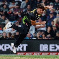 I'll probably bowl in the next game India: Stoinis