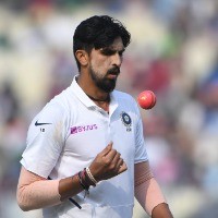 Team management needs to be honest with Ishant over his exclusion: Pollock