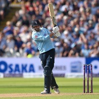 Vince, Gregory lead the way as England gun down 332