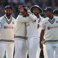 Determined India look to dent England’s charge on day two