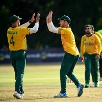 David Miller rescues South Africa with a timely 75* to clinch T20I series vs Ireland