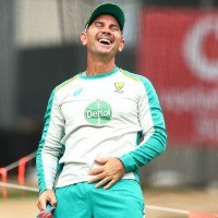 Hockley refuses to commit on Langer's future as head coach