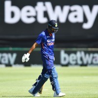 KL Rahul blames lack of wickets in middle-overs, middle-order collapse for loss