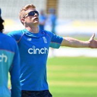 England calls up Sam Billings as back-up keeper