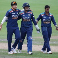 I like playing in pressure situations: Deepti Sharma