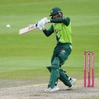 Mohammad Hafeez omitted from PCB central contract