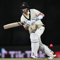 Australia on top in Hobart despite England’s late surge with the ball