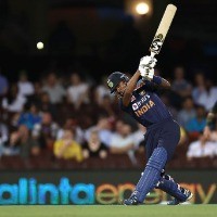 Hardik Pandya dismisses reports of his luxury watches being seized at Mumbai airport