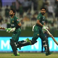 Controversy erupts as Pakistan hoist national flag in Mirpur ground