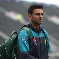 Sohaib Maqsood ruled out, Shoaib Malik named replacement
