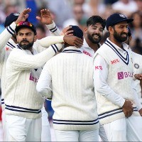 India complete Lord's heist: As it happened 