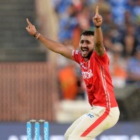 Karnataka beat Vidarbha by 4 runs to qualify for the SMAT final