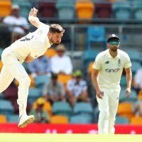 Not sure why England bothered picking Woakes when they had Wood: Ponting