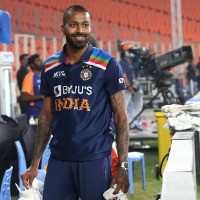 Hardik skips Vijay Hazare Trophy to undergo rehab in Mumbai