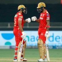 Kolkata handed their 100th loss after Rahul’s 100th six for Punjab