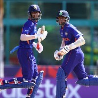 Formidable India hammer Australia to qualify for their fourth consecutive final