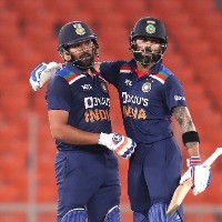 For both India and Kohli, split captaincy might be the need of the hour