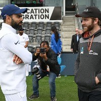 Agony for both captains in away circs, Pacers on the money and middle-order challenge for NZ