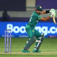 Want to carry momentum into the semifinals: Babar