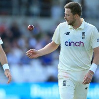 Learnt the wobble seam delivery from Anderson: Robinson