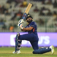 Rohit Sharma ready to lead India in T20Is: Ravi Shastri