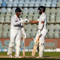 India finish Day 2 with a 332-run lead