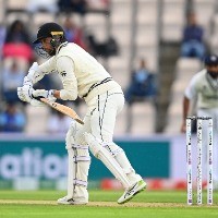 Conway's dismissal lift India's spirits on a day for Kiwis - As it happened