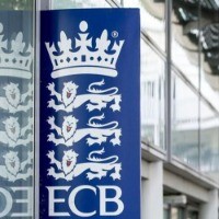 England rocked by four Covid cases at Melbourne Test