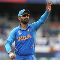 Want to break the stereotype of commentary as a post-retirement option: Dinesh Karthik