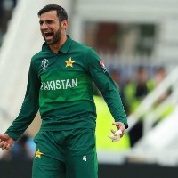 Shoaib Malik to miss third Bangladesh T20I due to son's illness