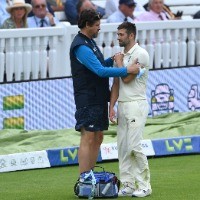 Mark Wood doubtful for Headingley Test