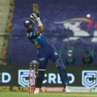 MI hopeful of Hardik Pandya being fit for RCB clash: Zaheer Khan