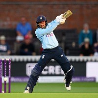 Cross, Dunkley power England Women to a 5-wicket victory over India Women
