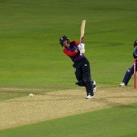 Danielle Wyatt smashes 89* as England Women crush India Women to clinch T20I series