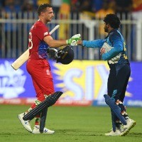 Buttler becomes the 1st all-format centurion for ENG; Morgan gets past Dhoni