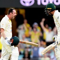 Head's hundred defies England's comeback: As it happened