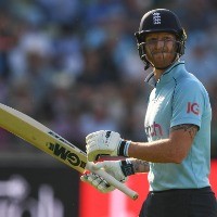 Stokes hoping operated finger won't cause him problems against India