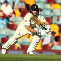 Root, Malan pile misery on Australian bowlers as England stage stunning comeback