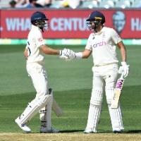 Joe Root and Dawid Malan underline the big English problem