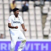 Will Ashwin realistically be able to surpass Kumble?