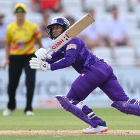 Rodrigues, Mandhana fail to fire as Brave beat Superchargers