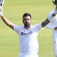 Sensational Rahul puts South Africa to sword as India take charge in Centurion